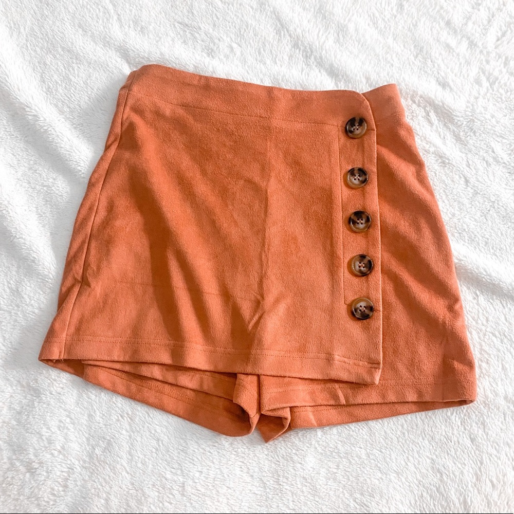 NEW Boutique Skirt 🍑